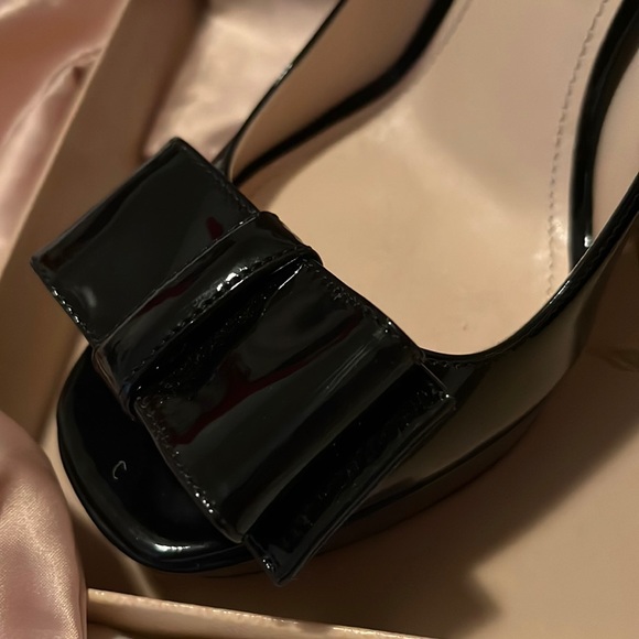 PRADA Black Pump Bow Patent Leather Open Toe Stiletto Heels 39 Europe size 8 US - Picture 8 of 15